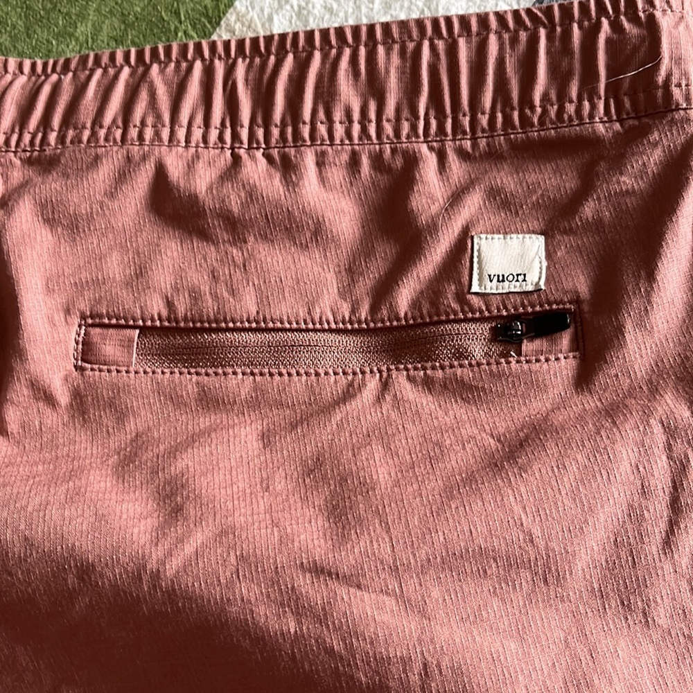 Vuori Ripstop Pants - Picture 4 of 12